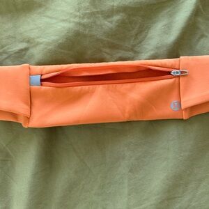 Lululemon running belt